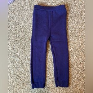100% Merino wool Sloomb playwoolies pants 18-24 months. *flaw*